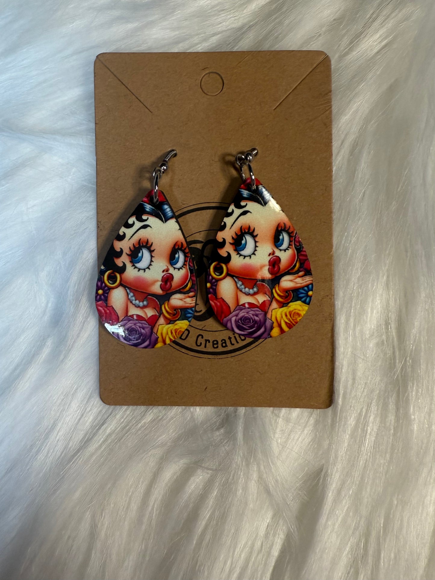 Cartoon Queen Vibes - TearDrop Earrings