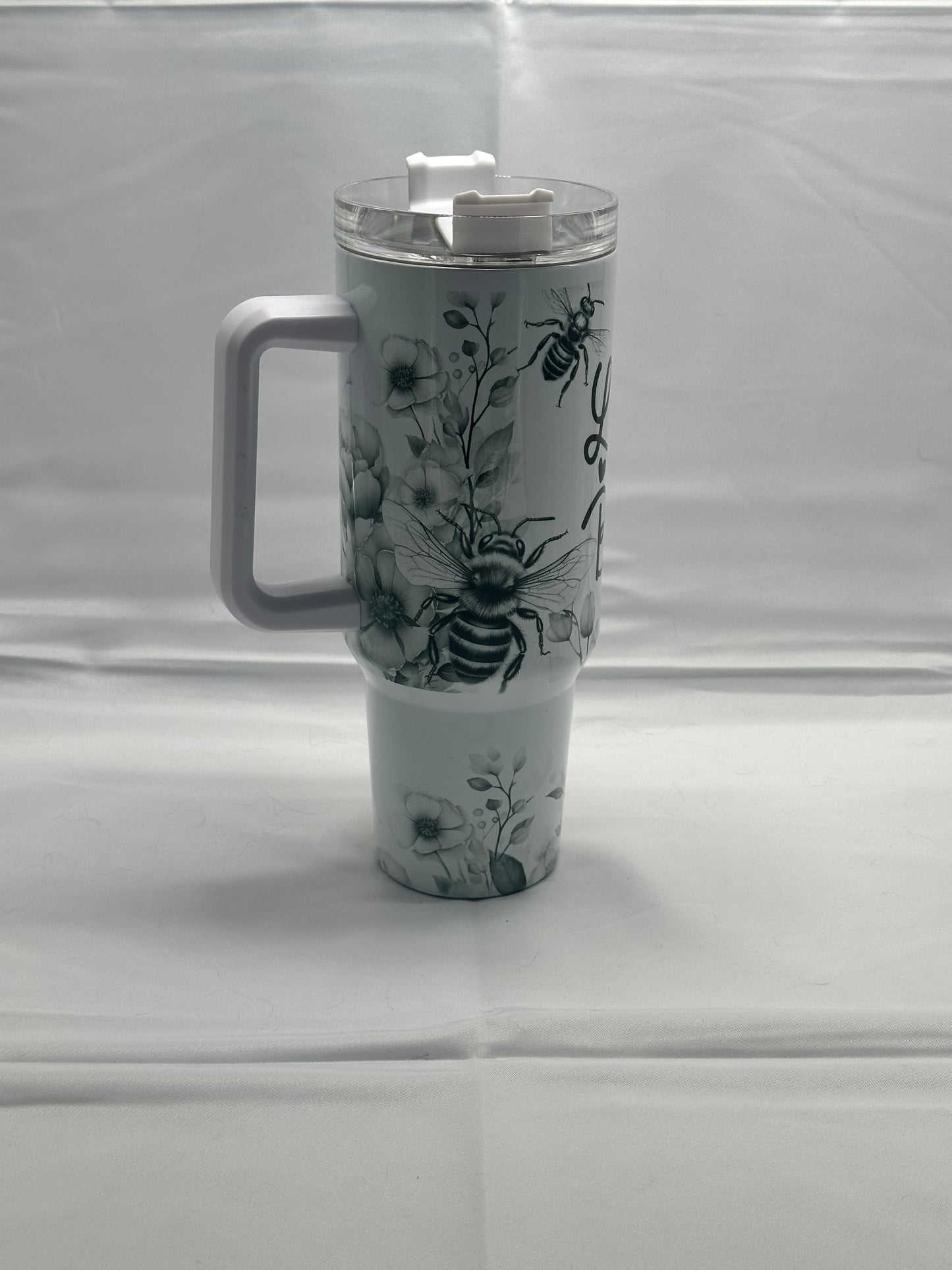 Let it Bee 40oz Insulated Tumbler - Beeautifully Designed for a Buzz-worthy Experience