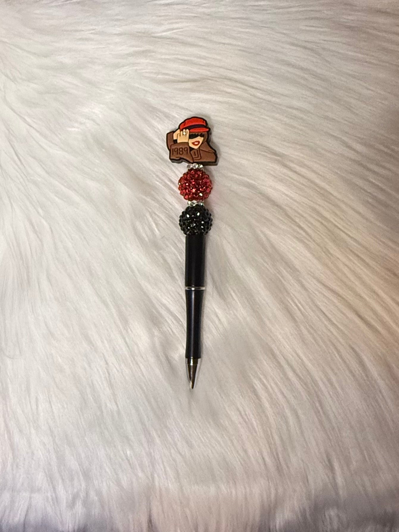 Pop Queen Pen – Red & Black Glam Beaded Pen