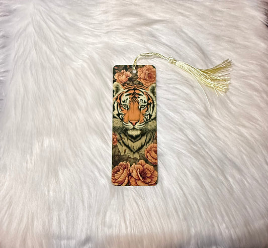 Roar & Roses - Bookmark