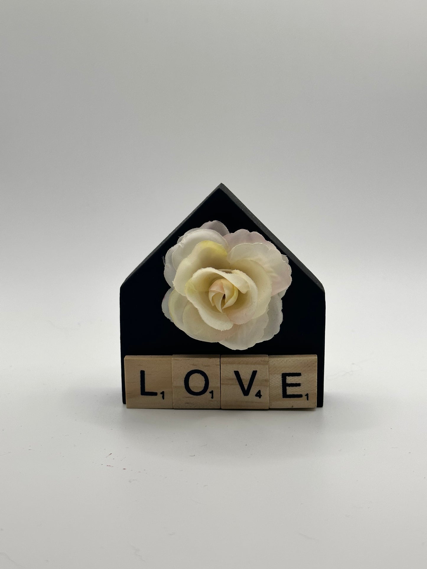 Decorative Wooden Casita - Scrabble - Love